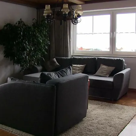 Hauptstrasse 19 Apartament