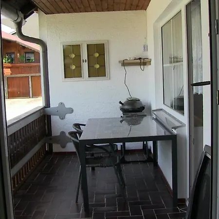 Apartament Hauptstrasse 19 Zachenberg